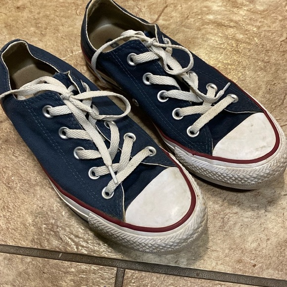 All Star Converse Size Shoes - Picture 1 of 9